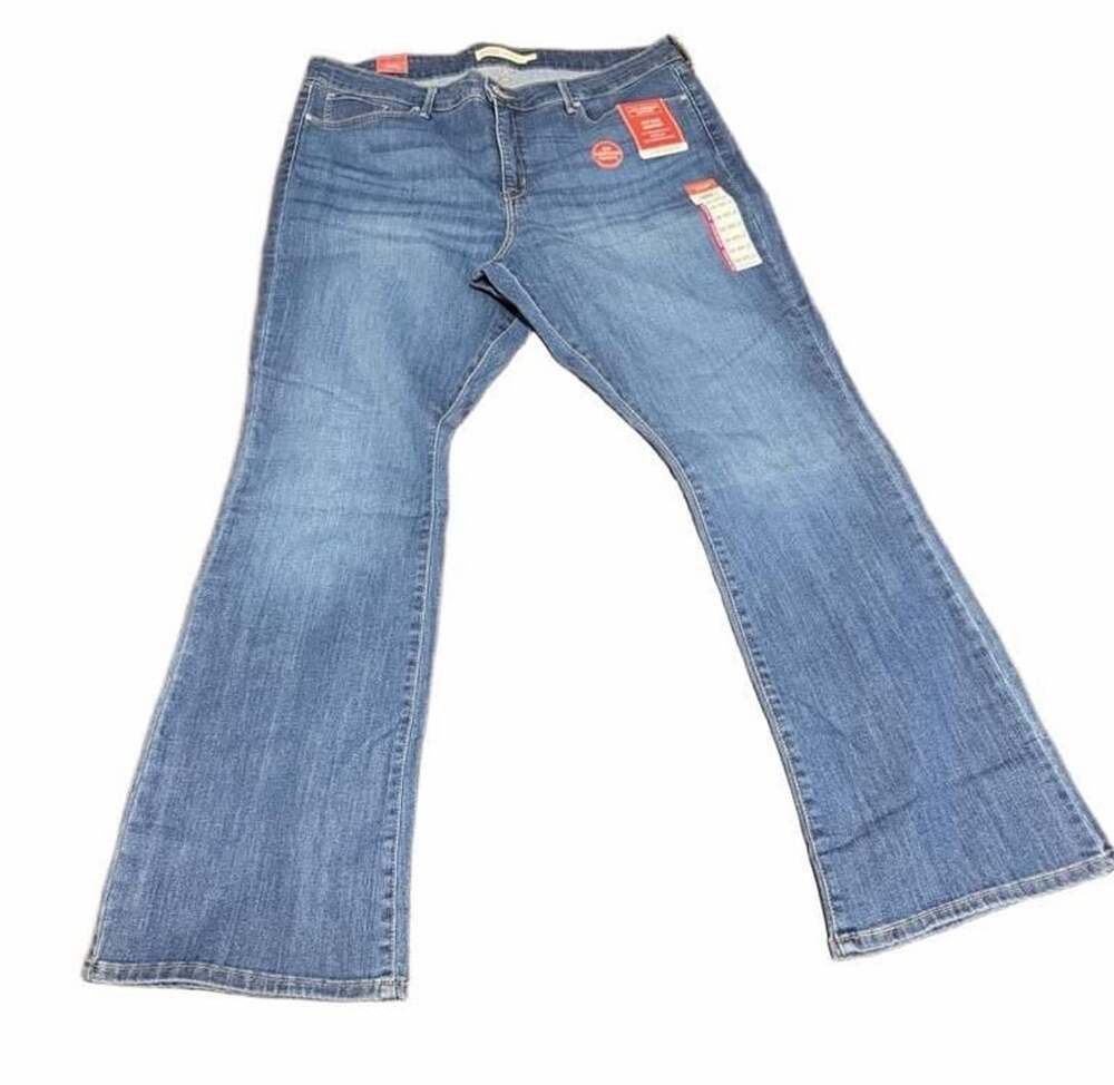 Signature by Levi Strauss & Co. Mid Rise Bootcut Jeans Size 20M W35 L32